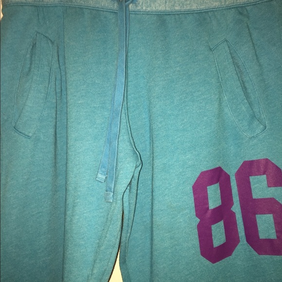 Victoria Secret PINK blue sweat pants - Picture 2 of 4